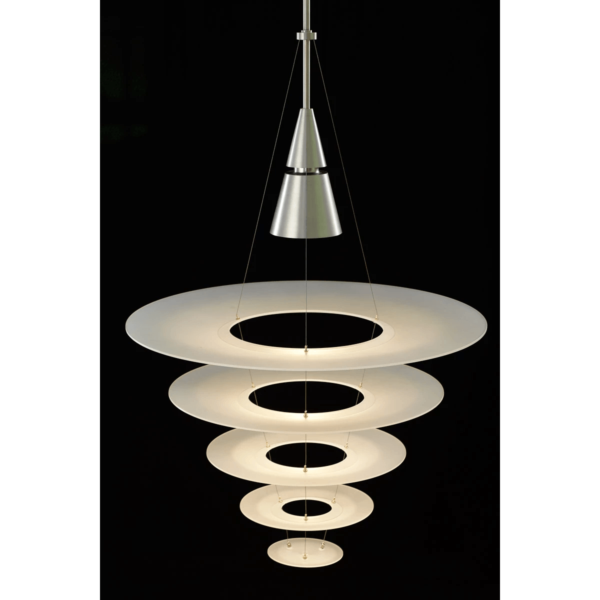 Louis Poulsen Enigma Pendant – House&Hold